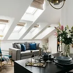 Otel Palace - Loftaffair Collection