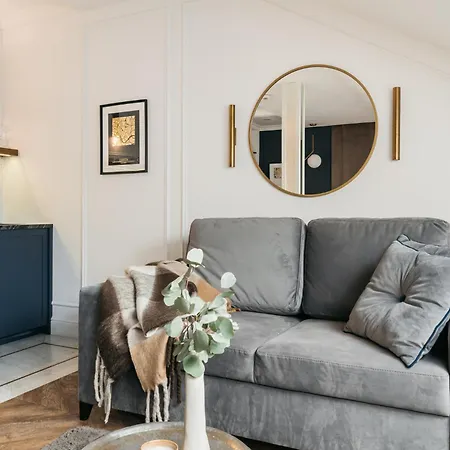 Palace - Loftaffair Collection