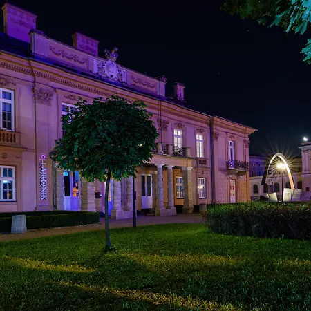 Palace - Loftaffair Collection