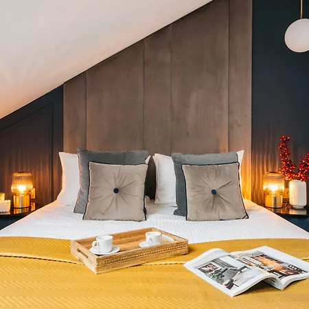 Palace - Loftaffair Collection Hotel