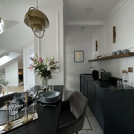 Ξενοδοχείο Palace - Loftaffair Collection 4*