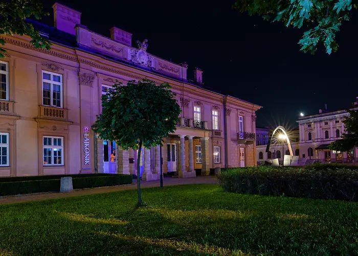 Palace - Loftaffair Collection