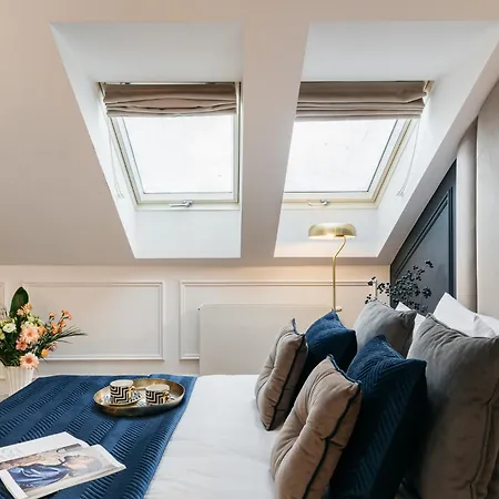 Palace - Loftaffair Collection Cracovia