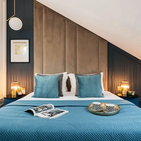 Palace - Loftaffair Collection 4*