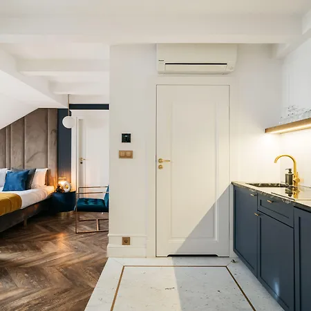 Palace - Loftaffair Collection فندق 4*