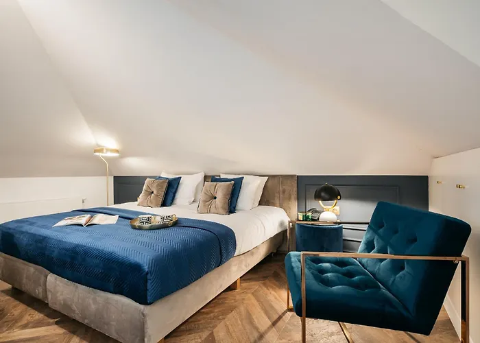 Palace - Loftaffair Collection Hotel